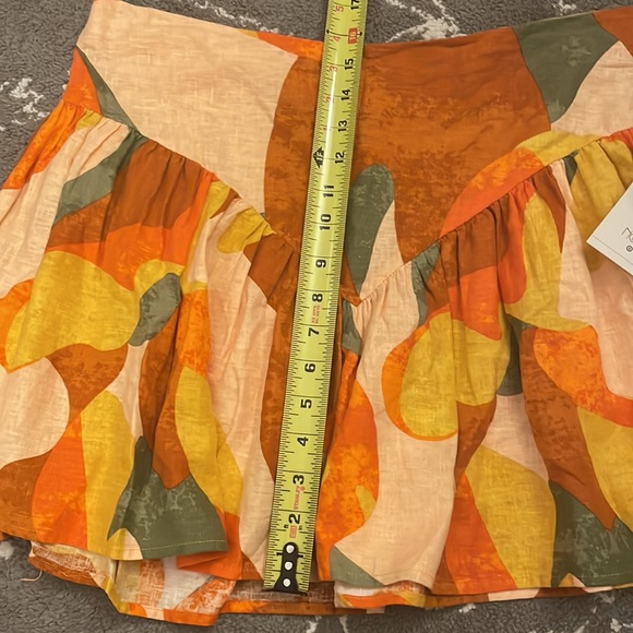 NWT Fe Noel Target Collab Mixed Paint flattering mini skirt! - Picture 7 of 8